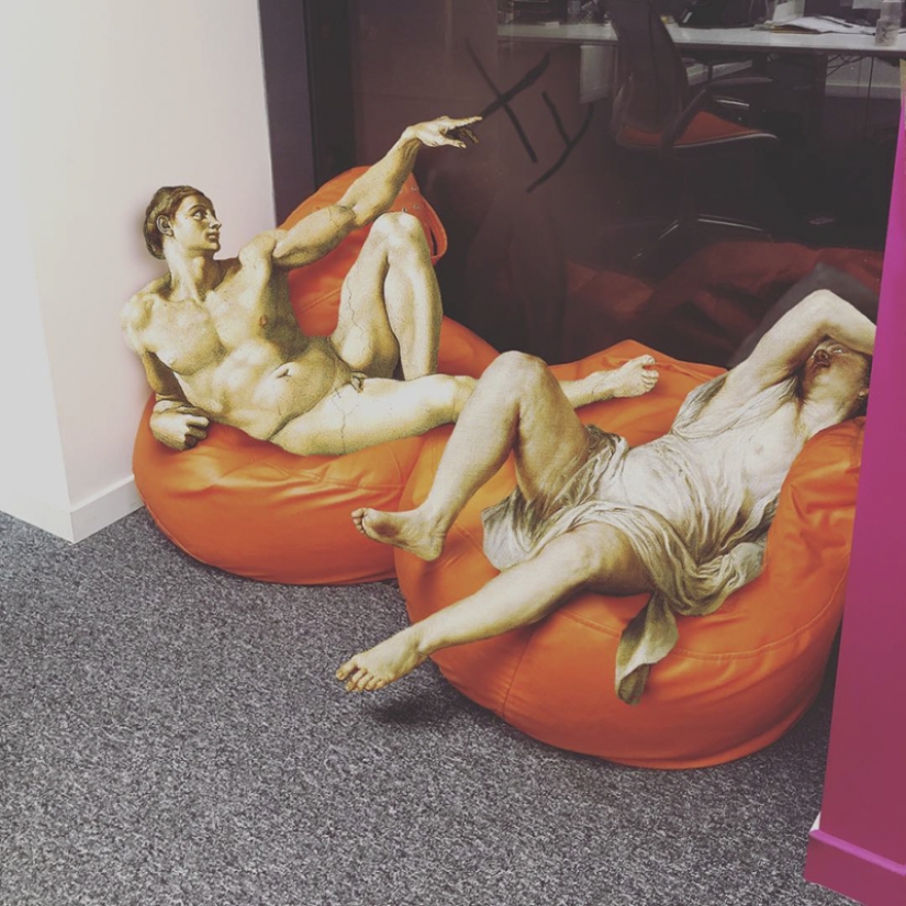 Venus on a nudist beach: how the heroes of classic canvases fit into modernity