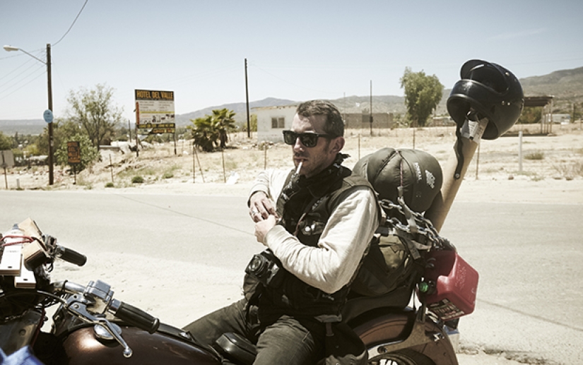 Viaje de fotógrafo con ciclistas en el "Camino del Diablo"