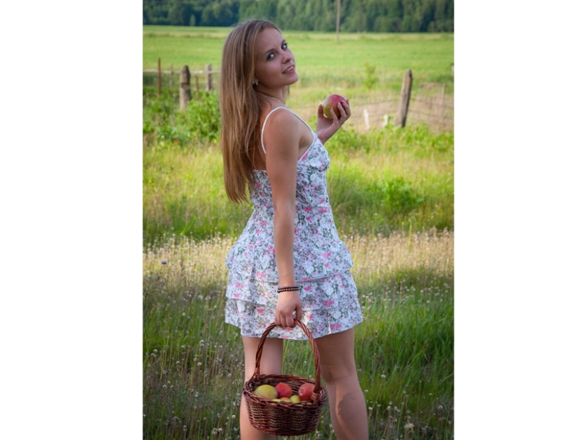 Village beauties: 30 sultry photos