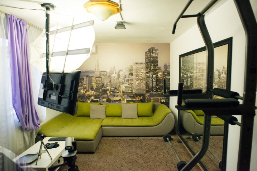 Virtual sex workers: how the webcam business works in Romania