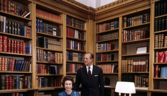 Visitando a la Reina británica: parece que el tiempo se ha detenido aquí Visitando a la Reina británica: parece que el tiempo se ha detenido aquí