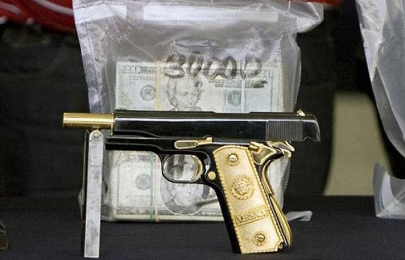 Visiting a Mexican drug lord Visiting a Mexican drug lord