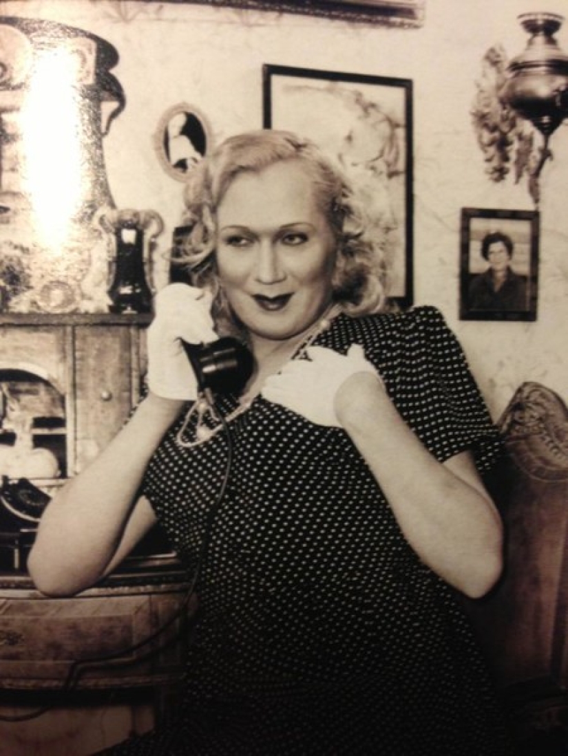 Vladislav Mamyshev-Monroe — images and paintings of the first Russian performance artist