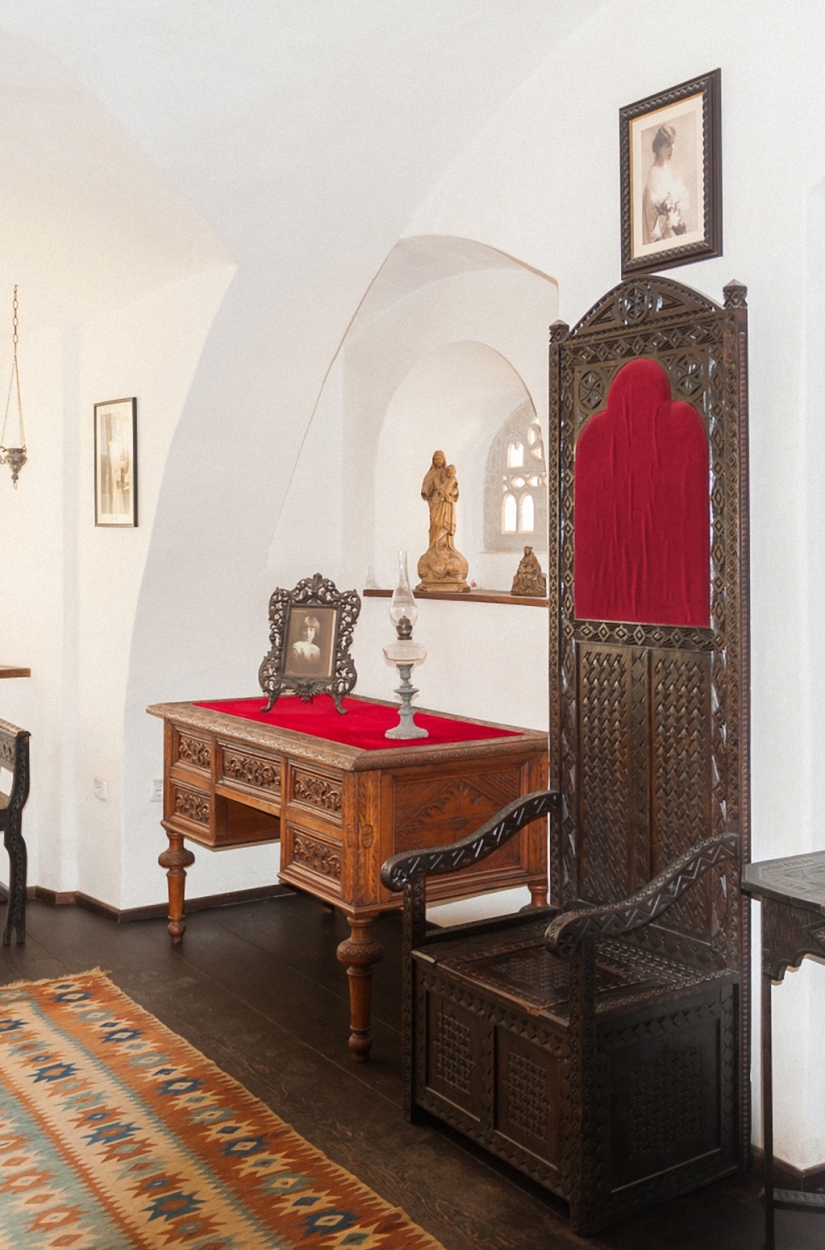 Want to feel like Dracula? - buy his castle!