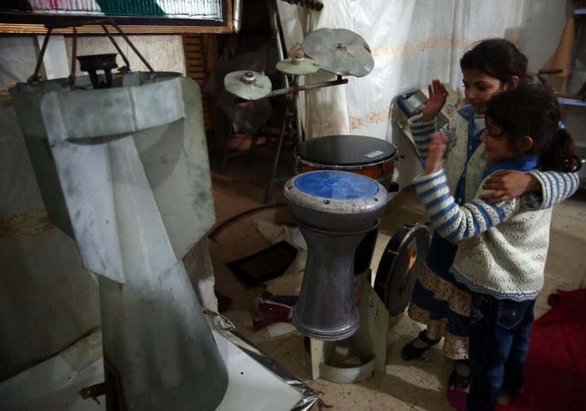 War in the hands of a child