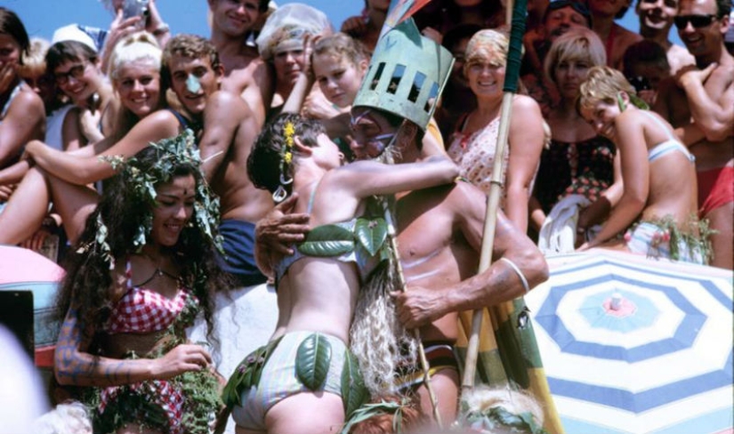 We give over the plan: Soviet youth of the 60s We give over the plan: Soviet youth of the 60s