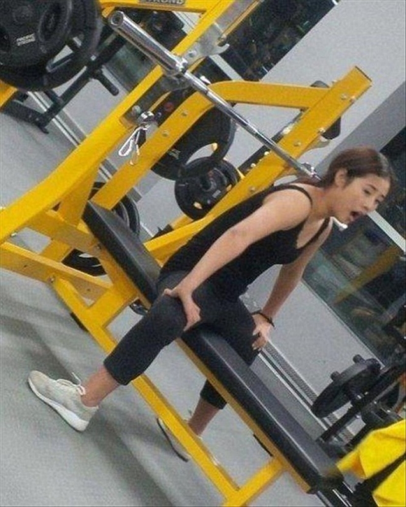 We tried to find the logic in these 11 pictures, but we couldn't