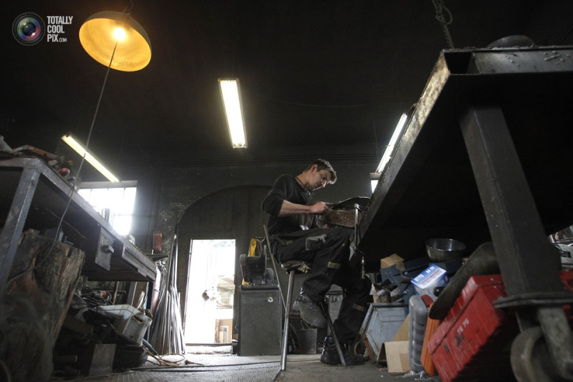 Weapons for the Vatican Weapons for the Vatican