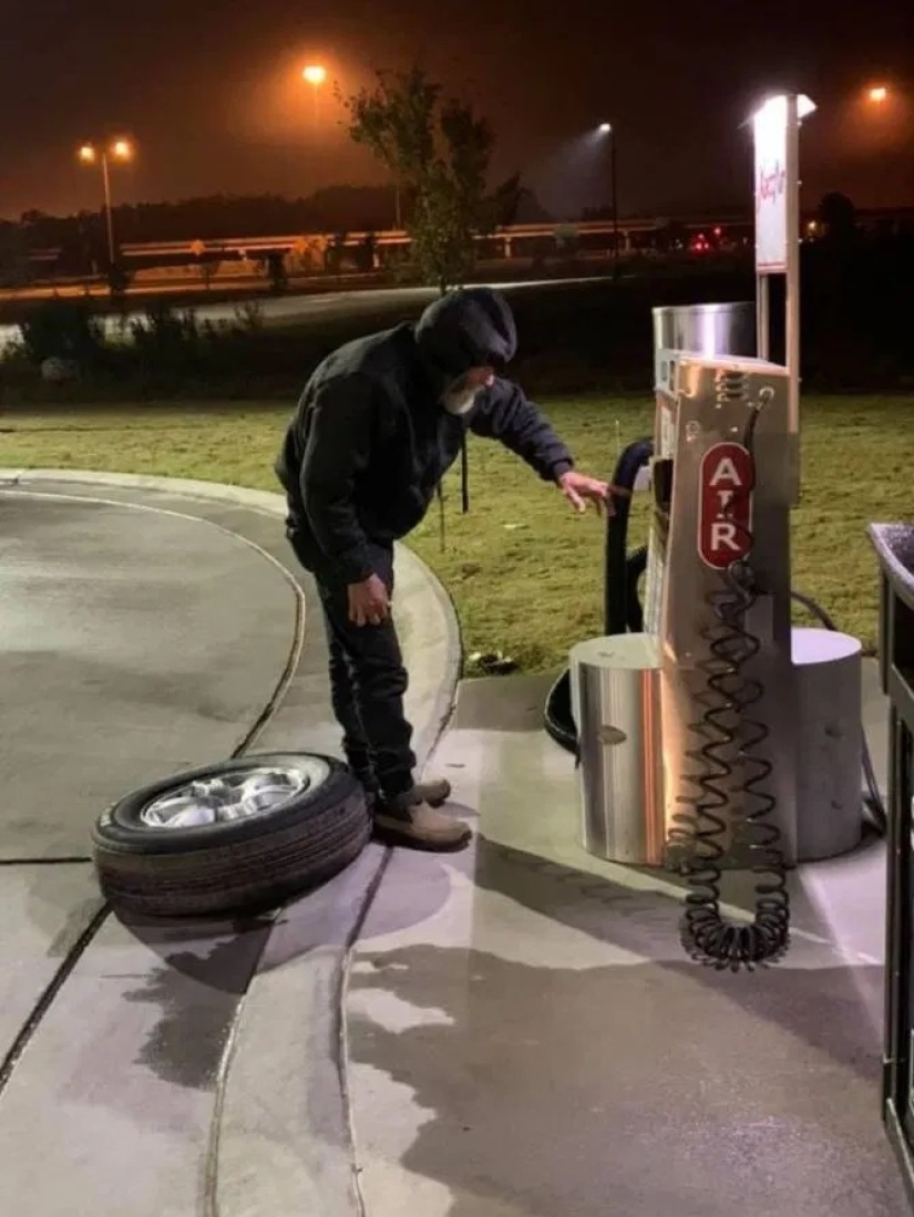 Welcome back: the homeless man gave his last money to help a stranger, and received a generous reward