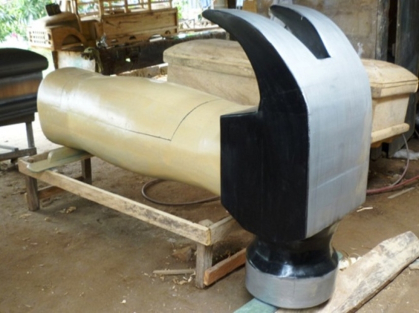 Well, very creative coffins from Ghana