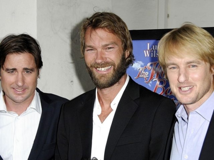 What 11 Celebrity Siblings Look Like And What They Do In Life