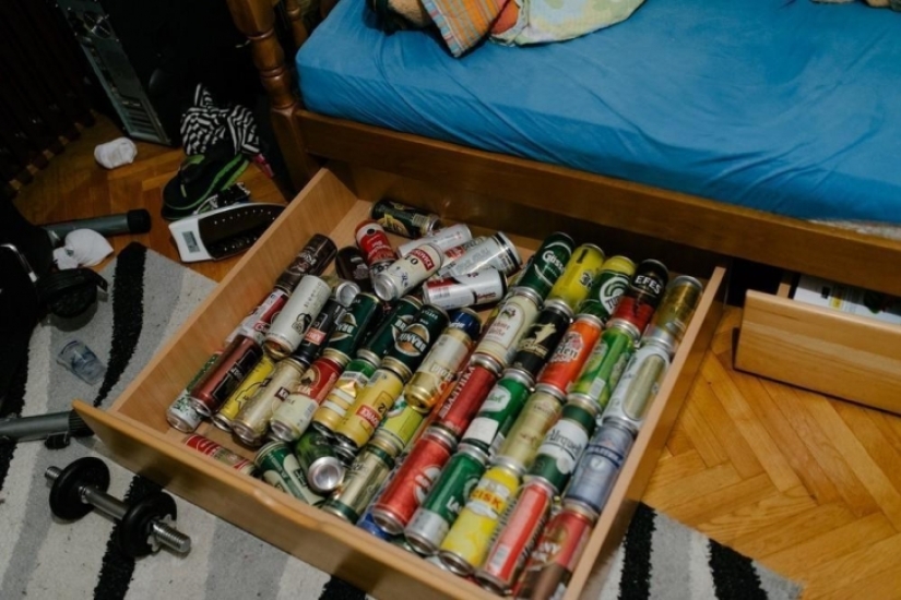 What bachelor apartments look like in different countries of the world