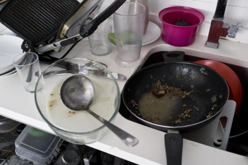 What bachelor apartments look like in different countries of the world