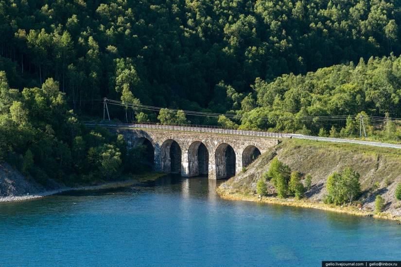 What Baikal looks like from a helicopter What Baikal looks like from a helicopter