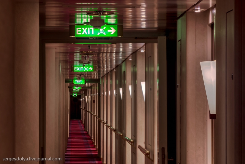 What can an ordinary person do on a cruise ship?