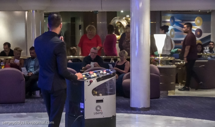 What can an ordinary person do on a cruise ship?