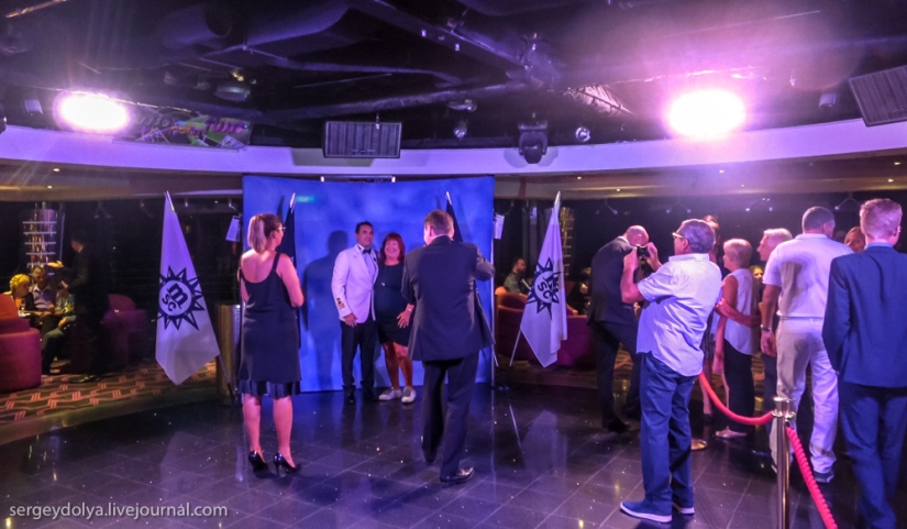 What can an ordinary person do on a cruise ship?