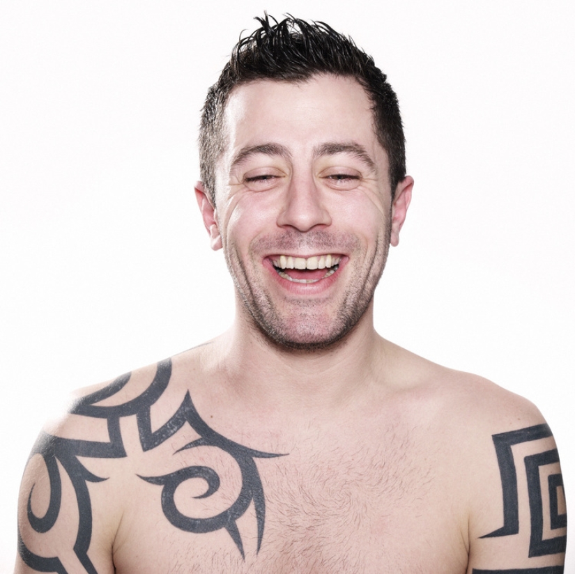 What do people look like while watching porn movies