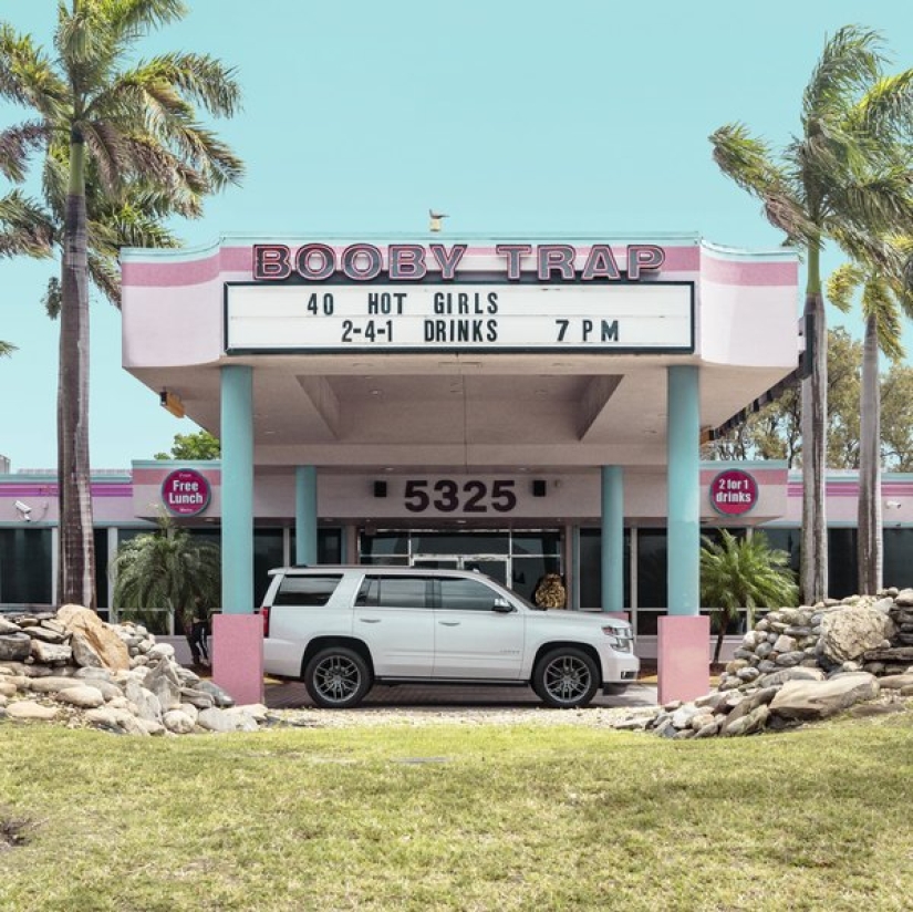 What do roadside strip clubs look like in the States