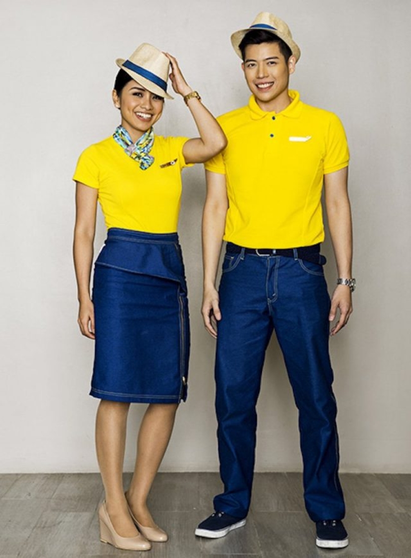 What does the uniform of flight attendants look like in different airlines What does the uniform of flight attendants look like in different airlines
