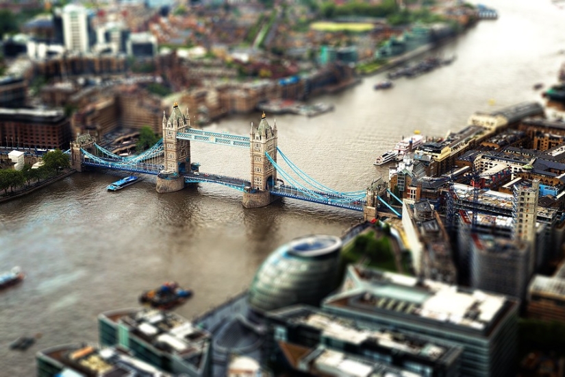 What famous cities look like in tilt-shift photos What famous cities look like in tilt-shift photos