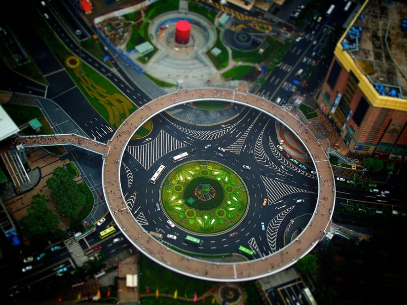 What famous cities look like in tilt-shift photos What famous cities look like in tilt-shift photos