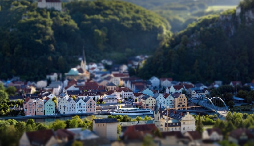 What famous cities look like in tilt-shift photos What famous cities look like in tilt-shift photos