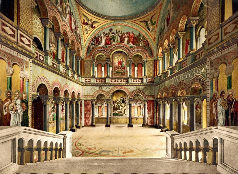 What happened to the crazy King of Bavaria from Neuschwanstein Castle