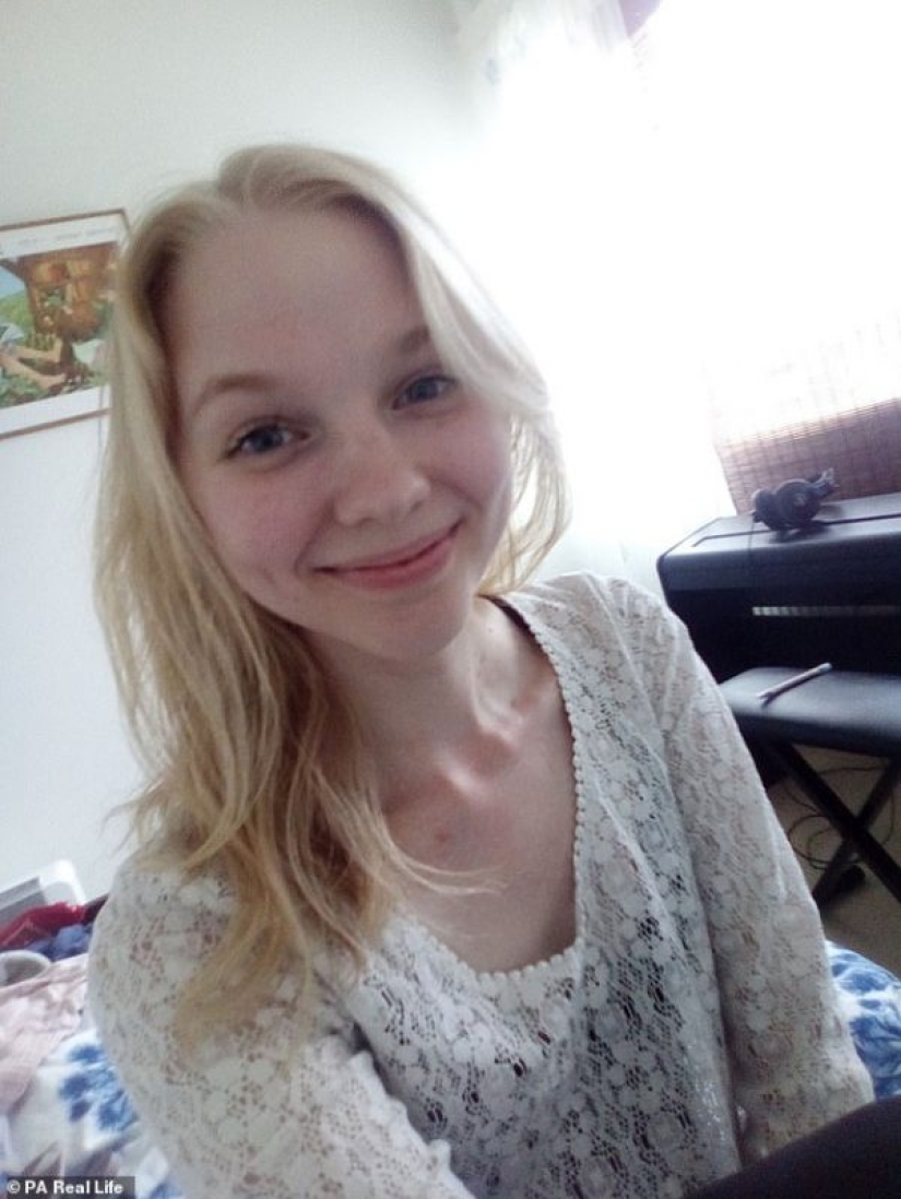 What happens if 2 years not using shampoo? The girl checked and the result is amazing