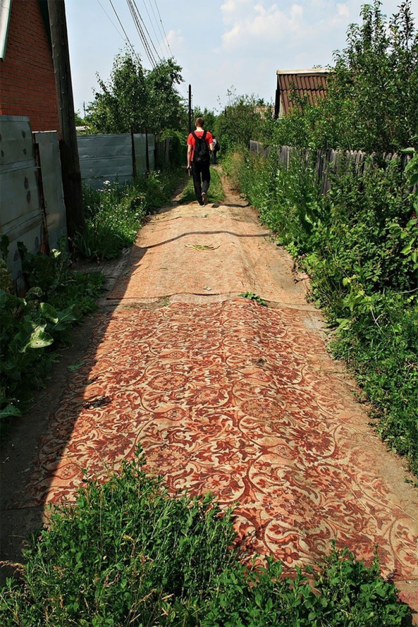 What happens to carpets that have been banished from the apartment What happens to carpets that have been banished from the apartment