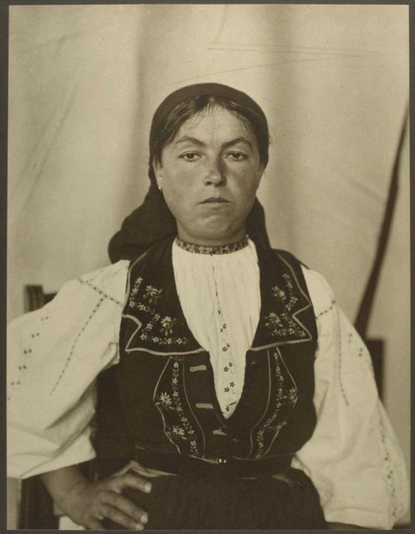 What migrants looked like in the USA 100 years ago