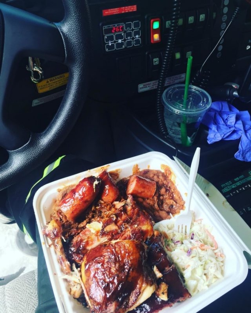 What people in different professions eat for lunch around the world What people in different professions eat for lunch around the world