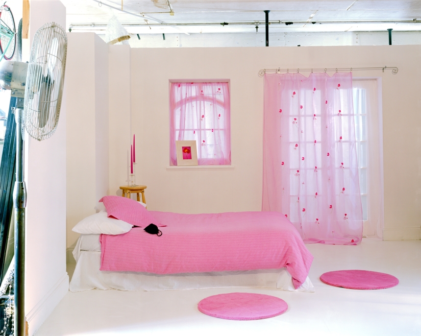 What remained of porn: the empty set of the adult movies