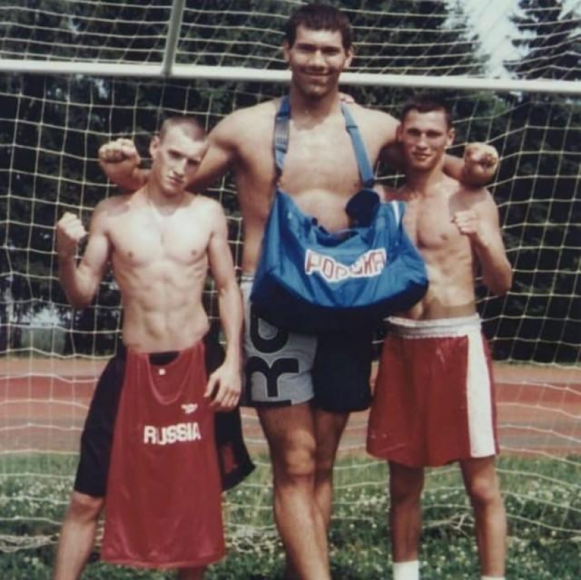 What Russian celebrities looked like in the 1990s