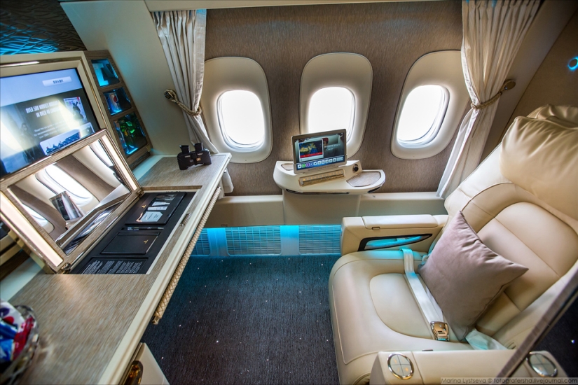 What surprised the Arabs in the "three axes" planes