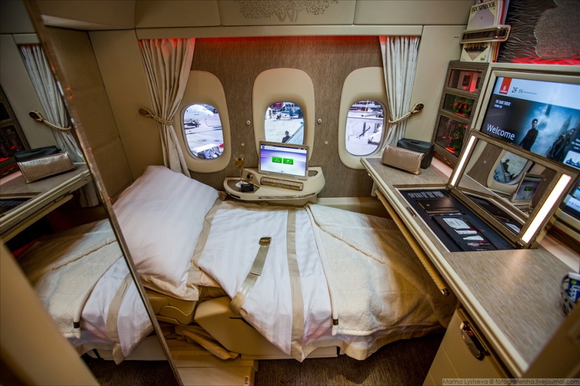 What surprised the Arabs in the "three axes" planes