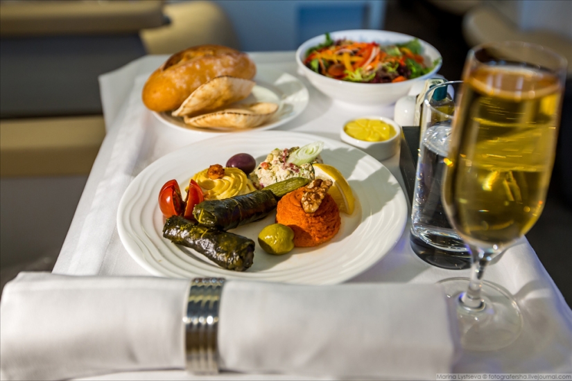 What surprised the Arabs in the "three axes" planes