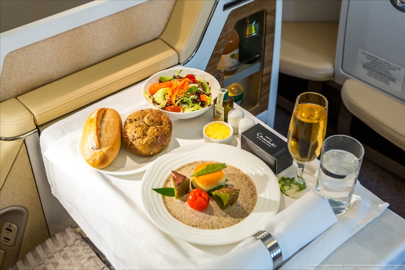 What surprised the Arabs in the "three axes" planes