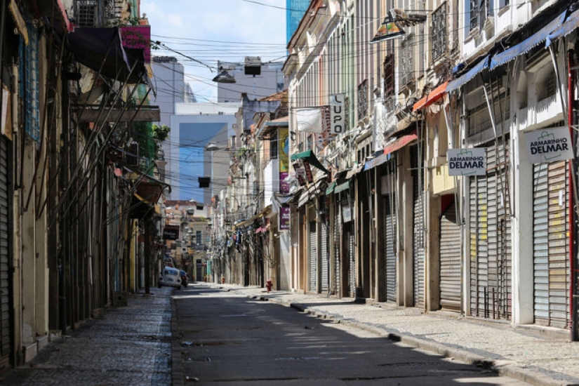 What the deserted Rio de Janeiro looks like