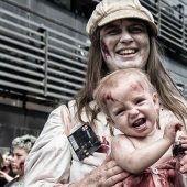 What to do if the child has no one to leave for Halloween