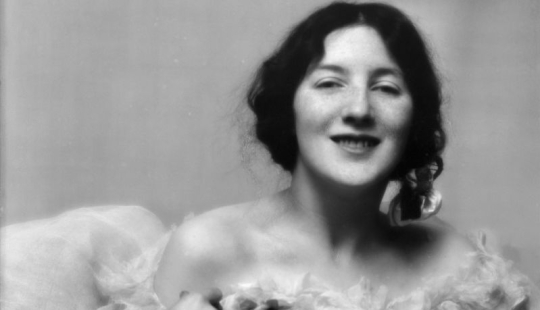 What was the fate of the boy who was kissed in the stomach by Putin