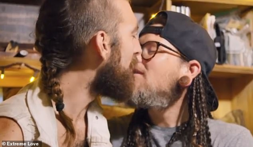 When Dad becomes Mom: A pregnant transgender man and his prenatal depression