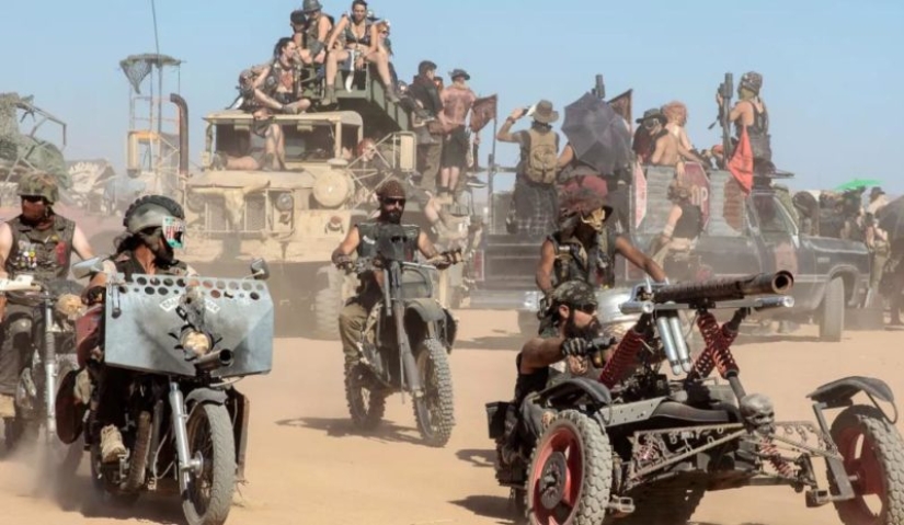 Wild fest in the desert in the style of "Mad Max": Wasteland Weekend 2018