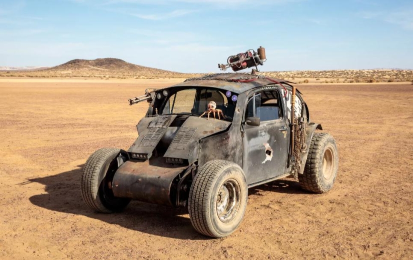 Wild fest in the desert in the style of "Mad Max": Wasteland Weekend 2018