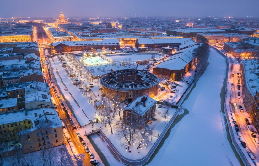 Winter St. Petersburg is not as scary as it is painted