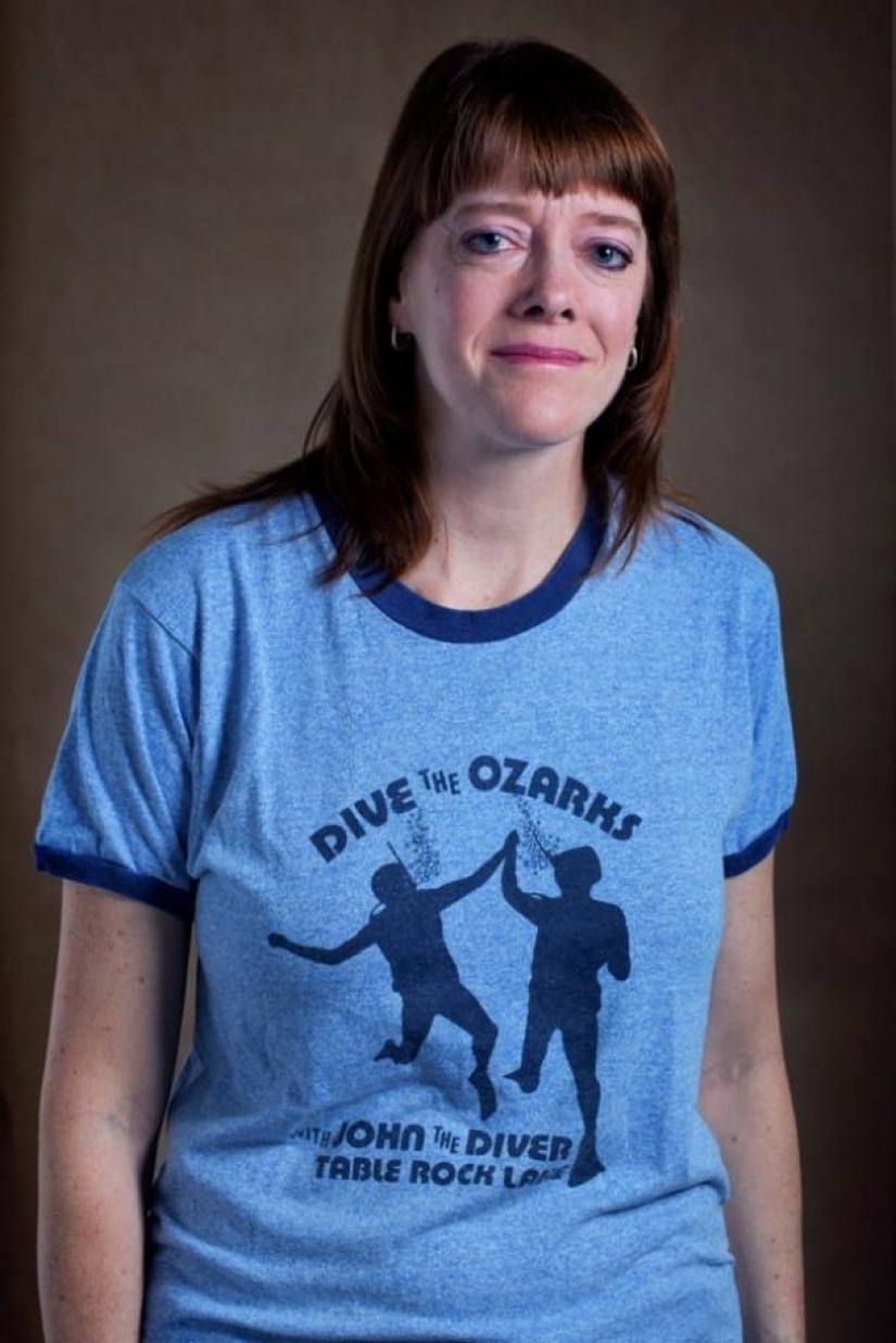 Women in the clothes of their exes — an unusual photo project by Carla Richmond