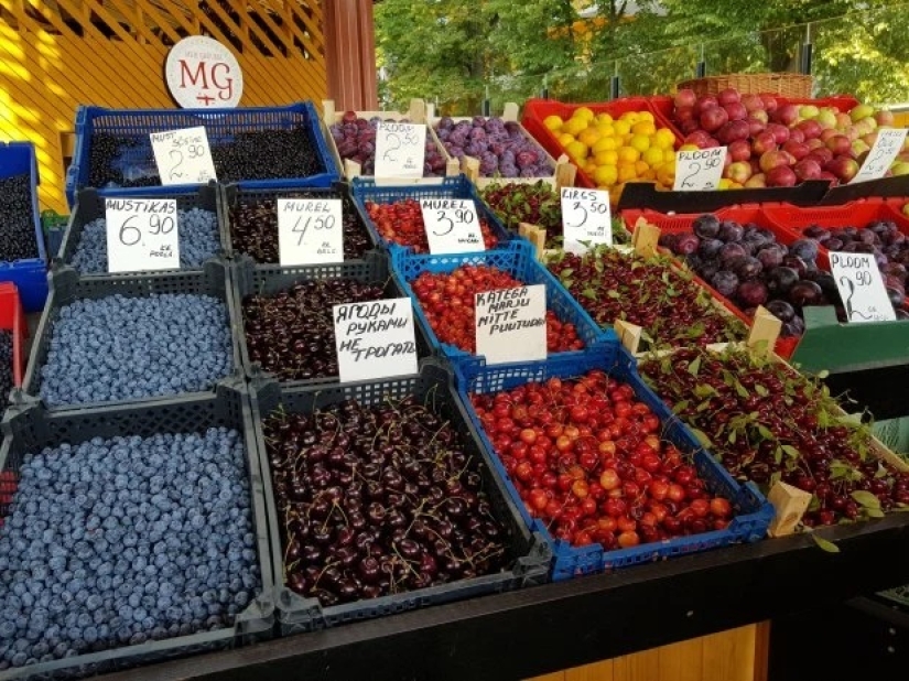 Women's Kingdom - Kihnu Island in Estonia