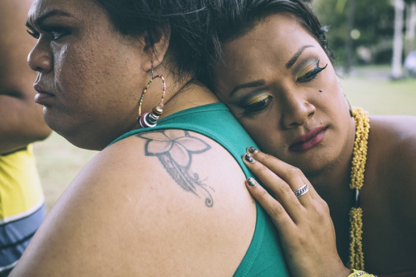 Women's share: how boys become girls in Samoa