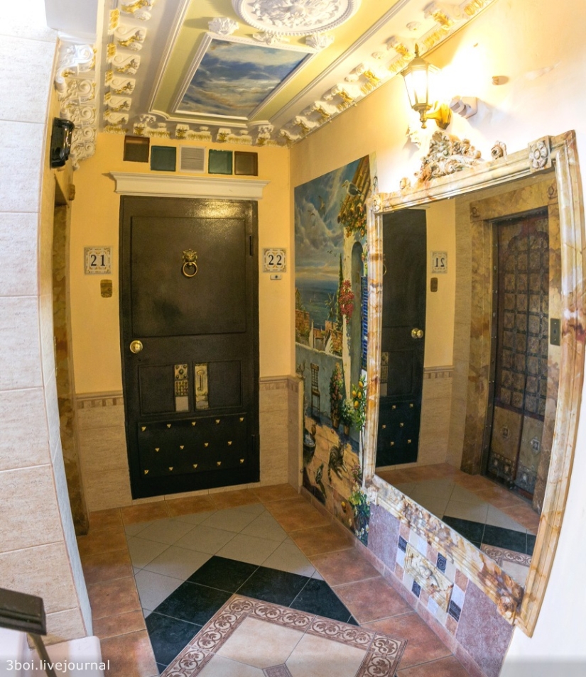 You can't forbid living beautifully: how a Rostov resident fought for the Baroque in the entrance and what came of it You can't forbid living beautifully: how a Rostov resident fought for the Baroque in the entrance and what came of it