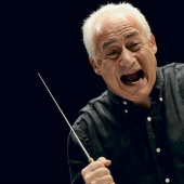 You have a "la" sinking in here